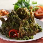 Bebek goreng sambal hijau