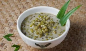 Bubur Kacang Ijo, Sajian Tradisional yang Hangat dan Bergizi