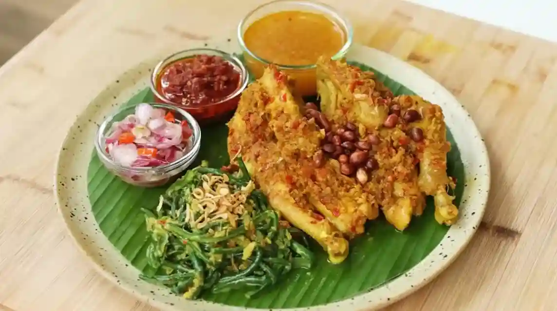 Resep Ayam Betutu Asli Bali dengan Tips Anti Langu