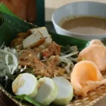 Resep Lotek Sayur Khas Bandung yang Memiliki Cita Rasa Khas