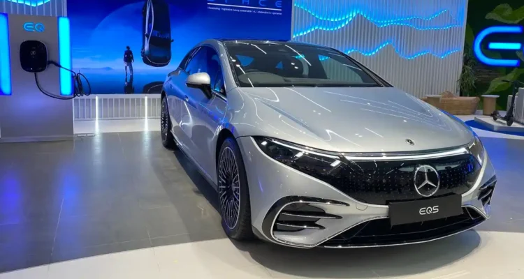 Mercedes Benz EQ Series, Mengubah Wajah Mobil Listrik Premium