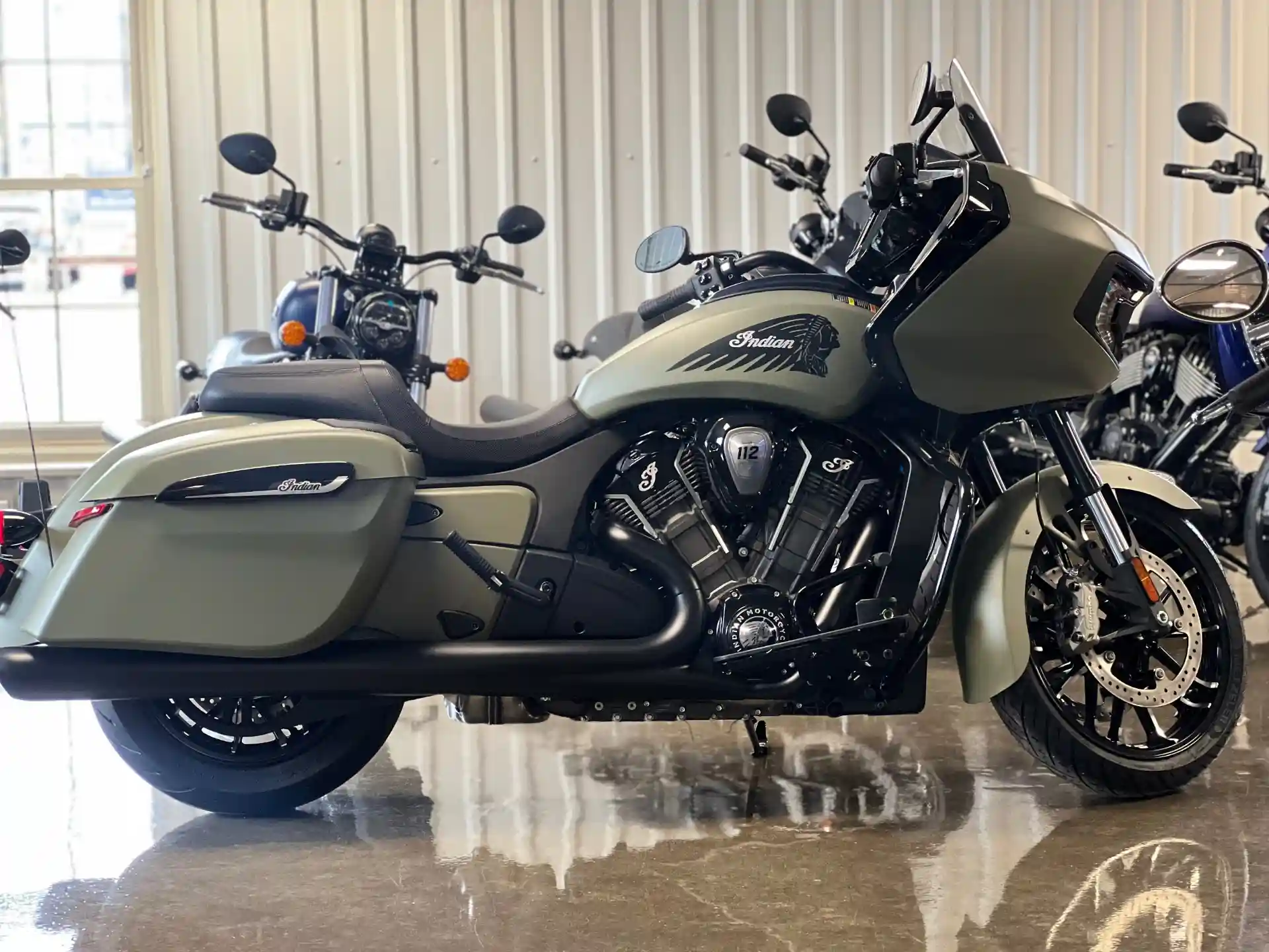 Indian Challenger, Touring Cruiser Modern dari Minnesota Amerika