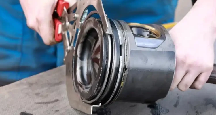 Memasang Piston Mobil dengan Benar, Berikut Panduan Lengkapnya